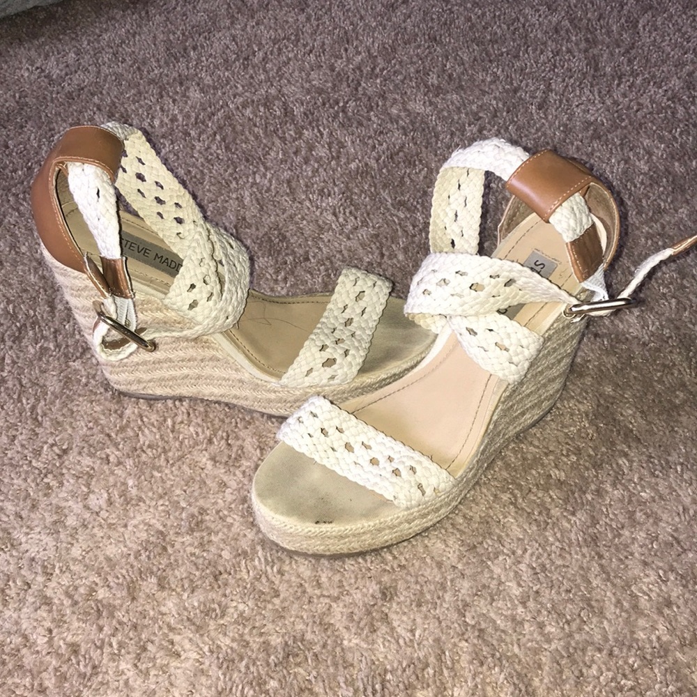 Steve Madden Magestee wedges